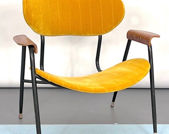 Silla de terciopelo amarillo vintage de Gastone Rinaldi para Rima. Italia década de 1950