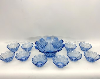 Art Deco Murano glass serving bowl set of 13. Italy 1930s