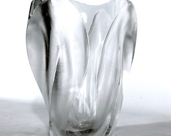 Lalique, verre cristal poli et dépoli modèle Ingrid des années 60