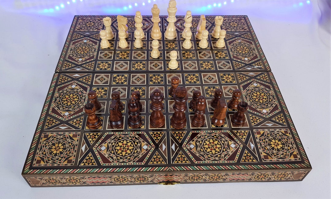 16 Holz Schach set Backgammon. Klapp-Schachbrett. Mosaik eingelegt mit ...