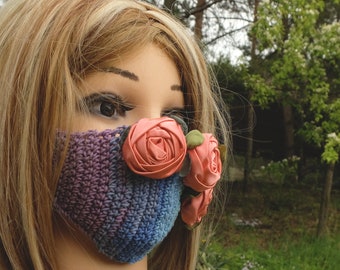 Rosa Rosen Gesichtsmaske, Florale Gesichtsmaske, Gehäkelter Gesichtsbeschützer, wiederverwendbar waschbar, bezaubernde Gesichtsbedeckung, modisches Accessoire