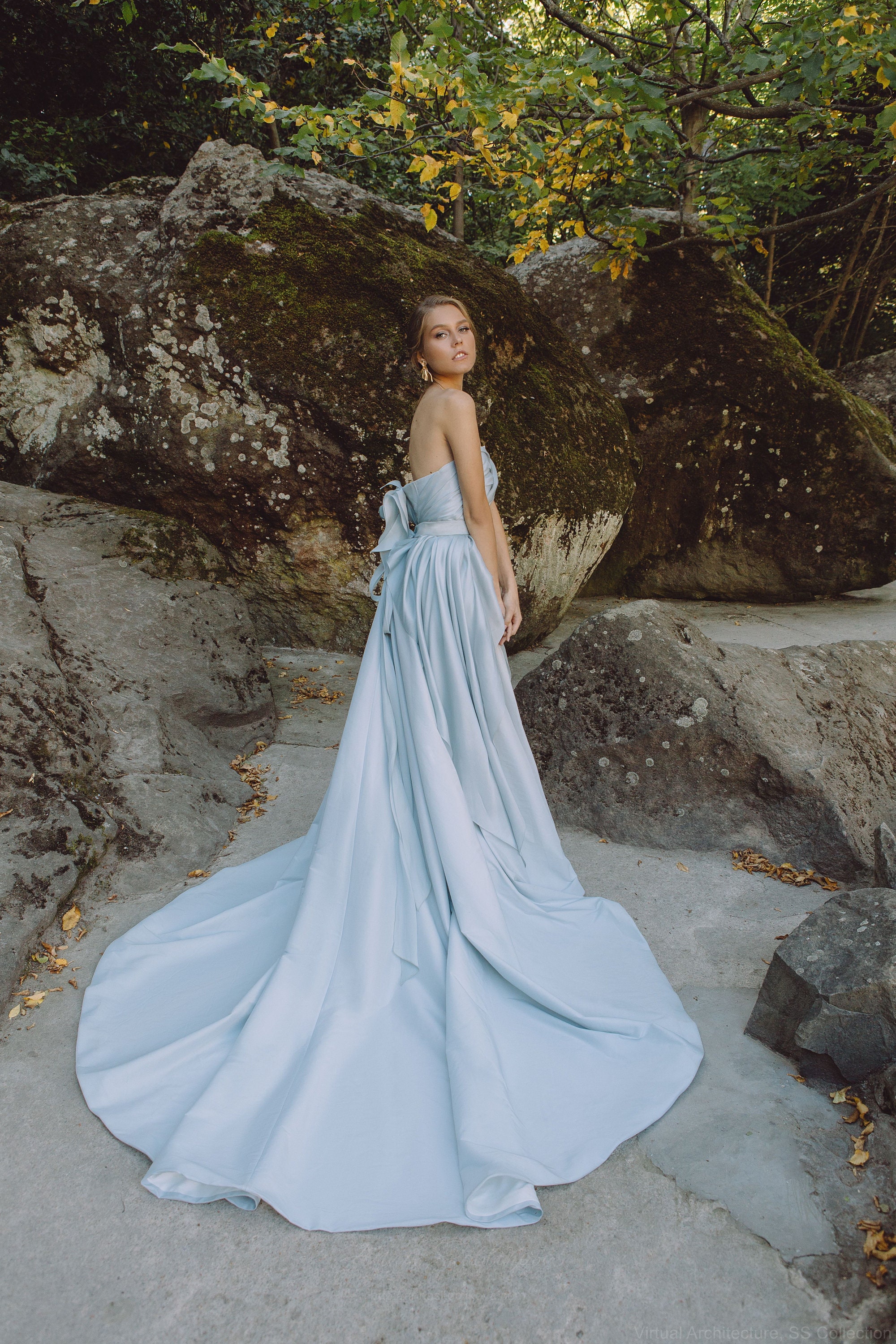 blue satin wedding dress Elegant Dusty Silk Organza models the waist perfectly