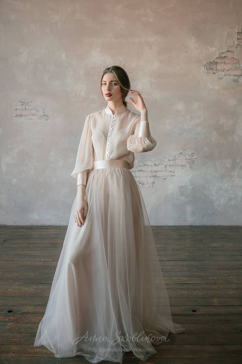 Vintage wedding dress from natural silk and blush tulle skirt. Victorian wedding dress, summer wedding dress, simple wedding dress 0134 Original Color