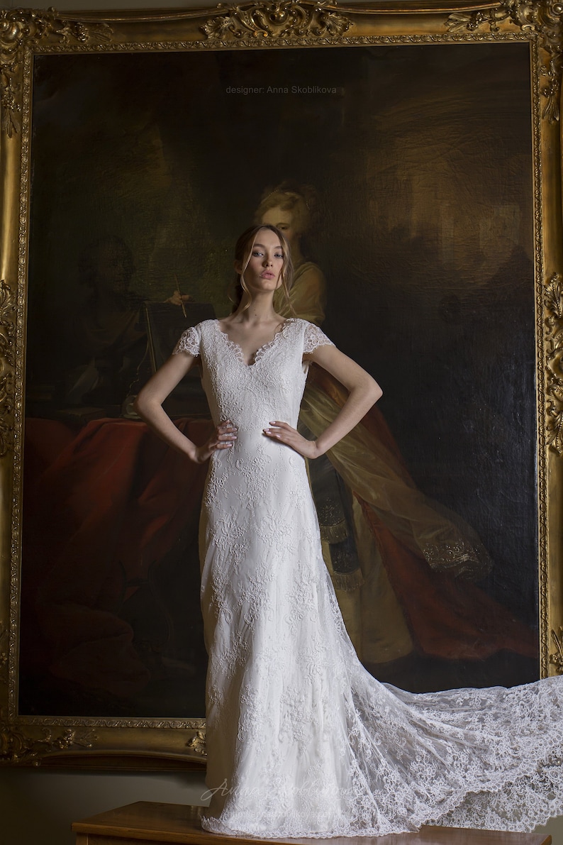 Vintage Fit and Flare Wedding Dress