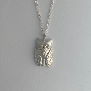Silver owl necklace, little silver owl pendant. image 3