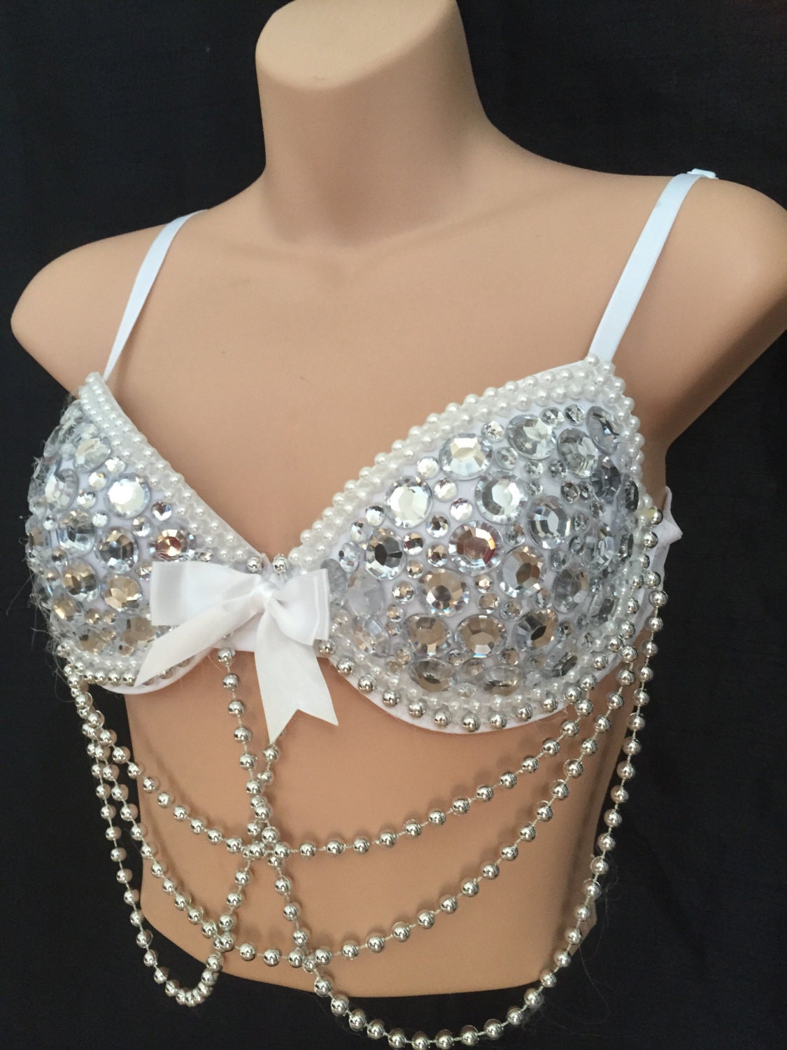 Heres Part 1 of my DIY sparkly bra for EDC next week! I hope I