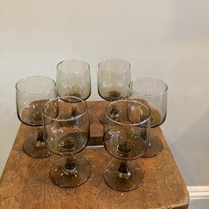 six libbey tawny smoked wine glasses