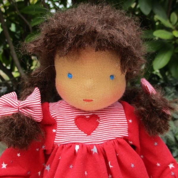 Nähset Mariele Puppe nach Waldorfart mit geraden Armen und Beinen, 25 cm, incl. Haarwolle, reine Schafwollfüllung KbA, Bastelset