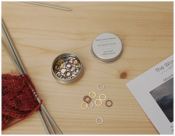 45 small stitch marker set, stitch markers in tin, knitting tin, snagless, uk, sock, notion tin, shawl stitch markers, knitting gift, ring