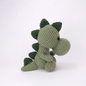 PATTERN: Spike the Stegosaurus - Crochet dinosaur pattern - amigurumi stegosaurus pattern - crocheted dino pattern - PDF crochet pattern