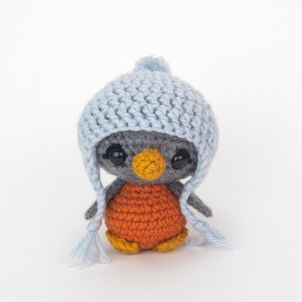 PATTERN: Blue the Bird - Crochet bird pattern - amigurumi bird - crocheted bird pattern - crochet robin pattern - PDF crochet pattern