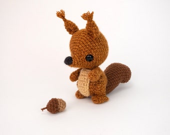 PATTERN: Sinnamon the Squirrel - Crochet squirrel pattern - amigurumi squirrel pattern - PDF crochet pattern - English Only