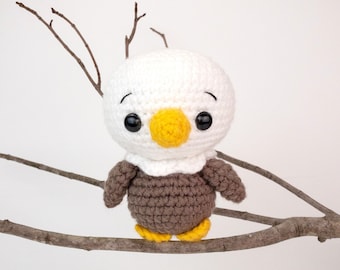 PATTERN: Elliot the Eagle - Crochet eagle pattern - amigurumi eagle pattern - crocheted eagle - eagle amigurumi - PDF crochet pattern