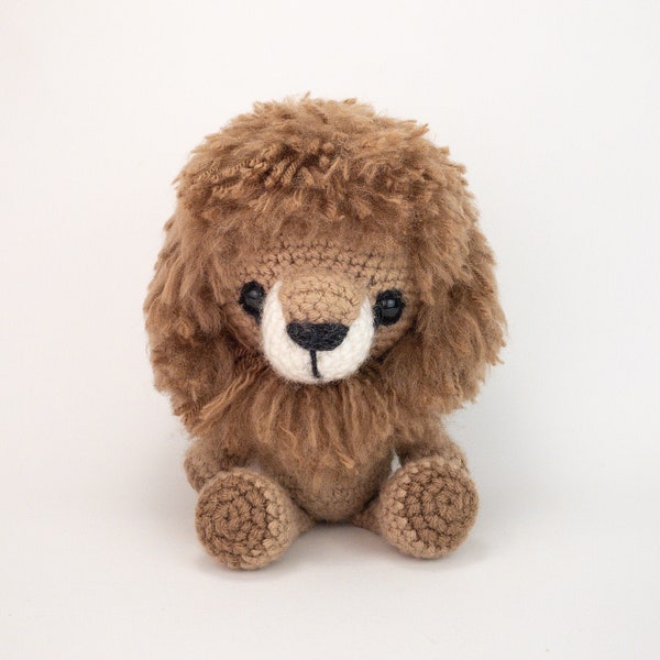 PATTERN: Lewis the Lion - Crochet lion pattern - amigurumi lion pattern - lion pattern - lion toy tutorial - PDF crochet pattern