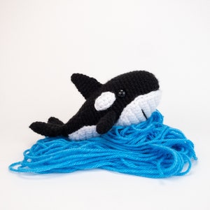 PATTERN: Oreo the Orca pattern - amigurumi orca pattern - crochet killer whale pattern - crochet orca pattern - PDF crochet pattern