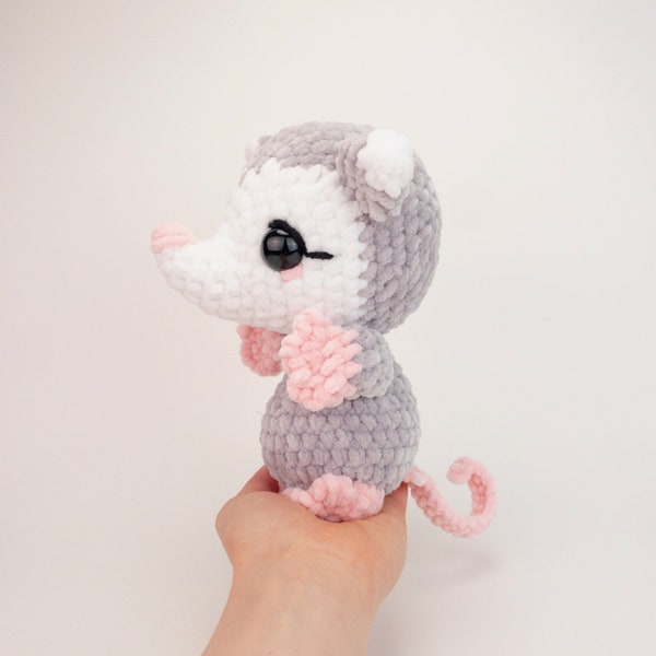 PATTERN: Plush Polly the Possum pattern - amigurumi chunky possum pattern - bulky yarn possum plushie pattern - PDF crochet pattern