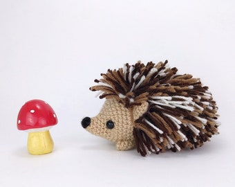 PATTERN: Heath the Hedgehog - Crochet hedgehog pattern - amigurumi hedgehog pattern - crocheted hedgehog pattern - PDF crochet pattern