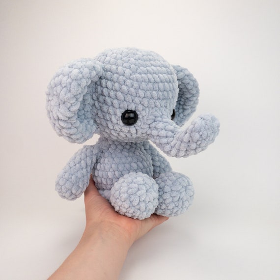 Jumbo Small Elephant Pattern Jumbo Small Elephant Pattern
