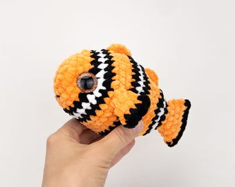 PATTERN: Low Sew Coral the Clownfish pattern - amigurumi plush clownfish pattern - crocheted clownfish plushie - PDF crochet pattern