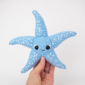PATTERN: Skylar the Starfish - amigurumi starfish pattern - crocheted sea star pattern - PDF crochet pattern