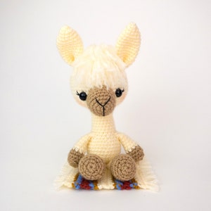 MODÈLE : Lucy la lama modèle Lama au crochet modèle Lama amigurumi modèle Lama au crochet Modèle PDF au crochet image 1