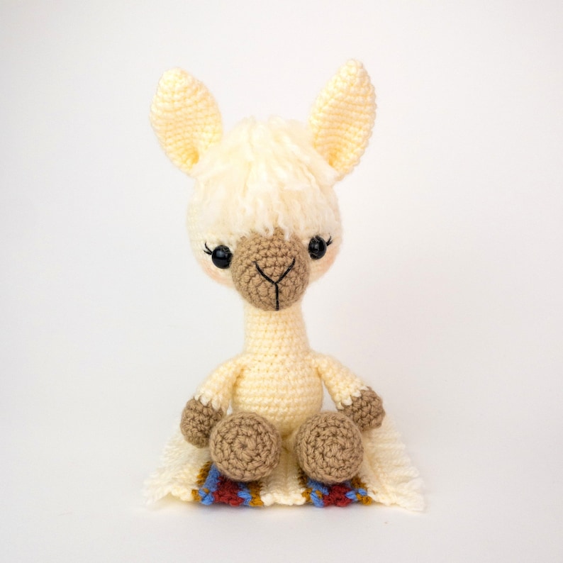 MODÈLE : Lucy la lama modèle Lama au crochet modèle Lama amigurumi modèle Lama au crochet Modèle PDF au crochet image 1