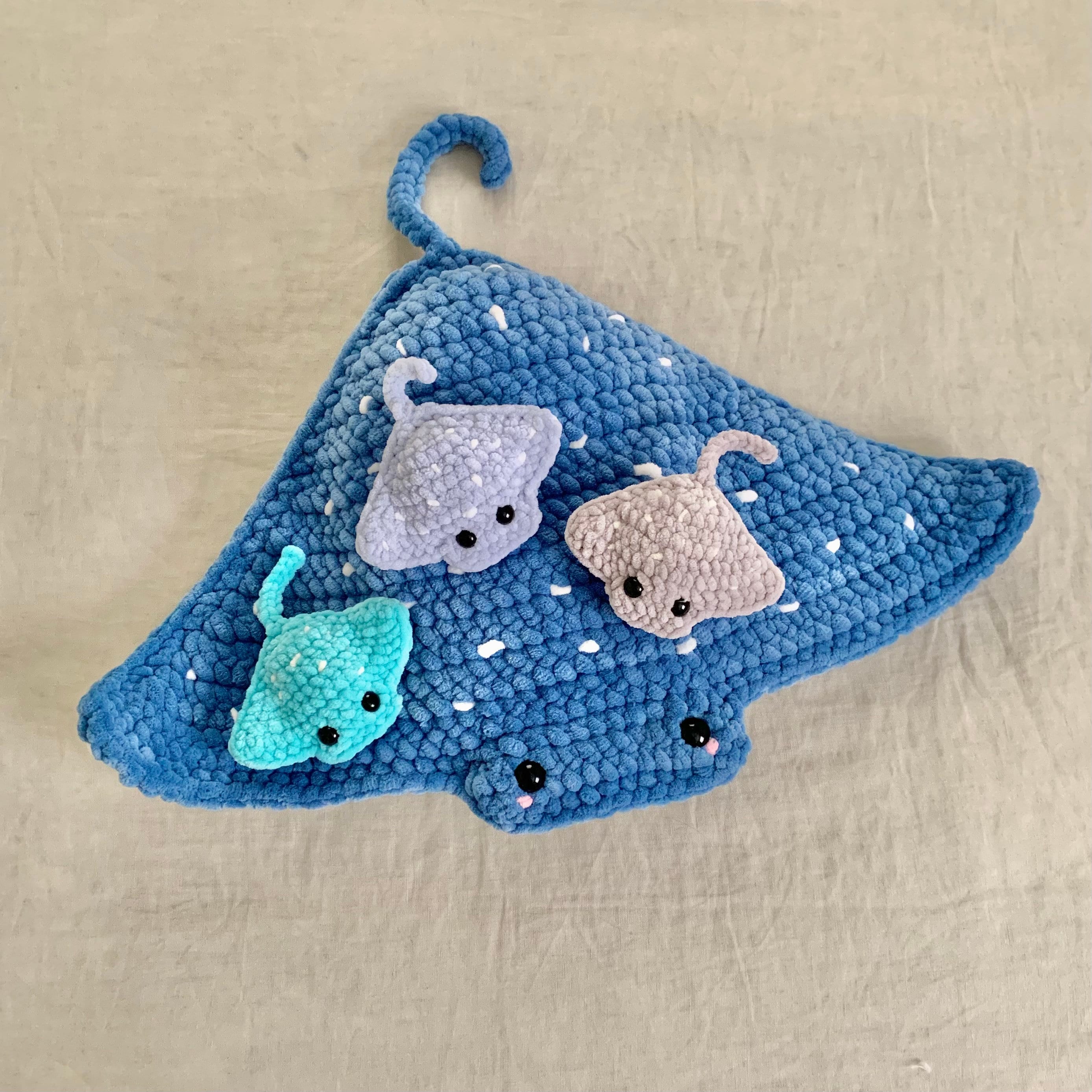 PATTERN PACK: Mega and Mini Ray Pattern Set - amigurumi stingray with pocket for mini rays - easy stingray plushie pattern - PDF patterns