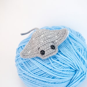 PATTERN: Raymond the Ray pattern - amigurumi manta ray pattern - crocheted manta ray pattern - PDF crochet pattern