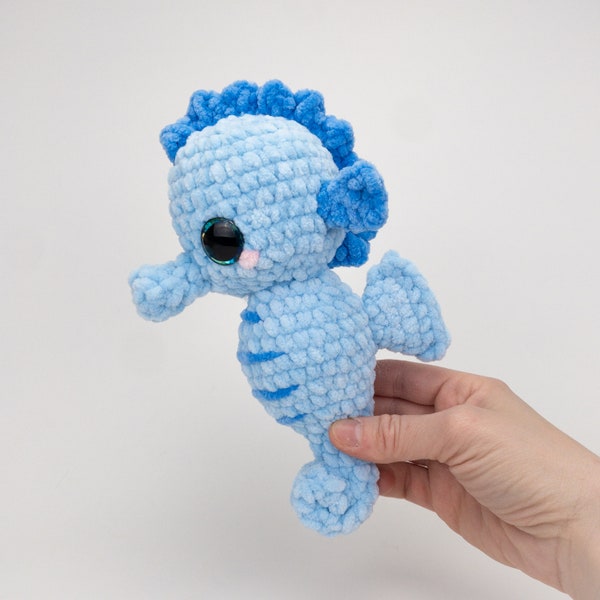 MOTIF : saphir la peluche hippocampe - modèle hippocampe amigurumi - modèle peluche hippocampe au crochet - Modèle numérique PDF au crochet