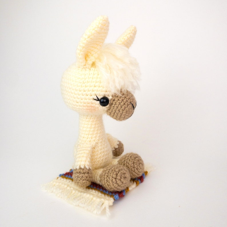 MODÈLE : Lucy la lama modèle Lama au crochet modèle Lama amigurumi modèle Lama au crochet Modèle PDF au crochet image 2