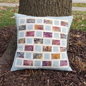 Brick Road Pillow and Table Topper Quilt Pattern