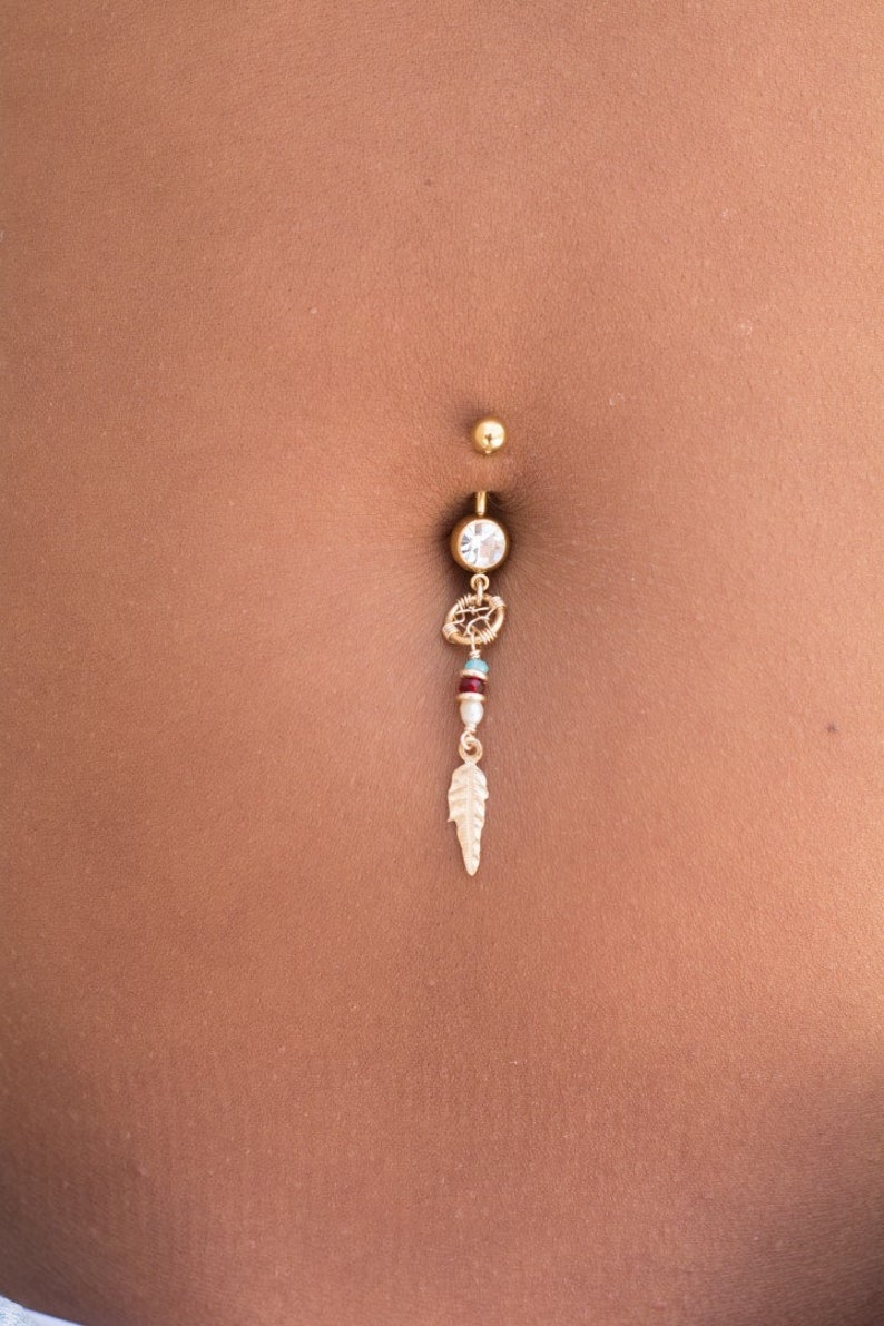 Gift Idea Dreamcatcher, feather, pearl & gemstone belly button piercing, navel ring. your summer wedding look image 2