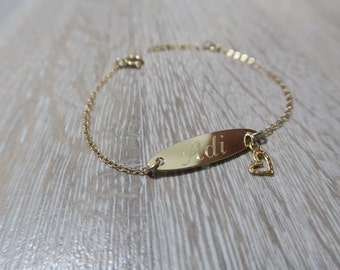 Personalized ID bracelet, gold engraved oval charm bracelet, custom nameplate gold bracelet, monogram / date / initial engraved bracelet
