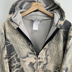 Vtg Camo Real Tree Mossy Oaks Thrashed Thermal Hoodie zip image 2