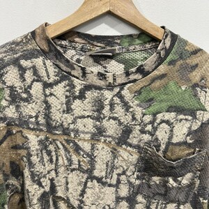 Vintage Camo Mossy Oaks Longsleeve Shirt Thermal real tree image 3