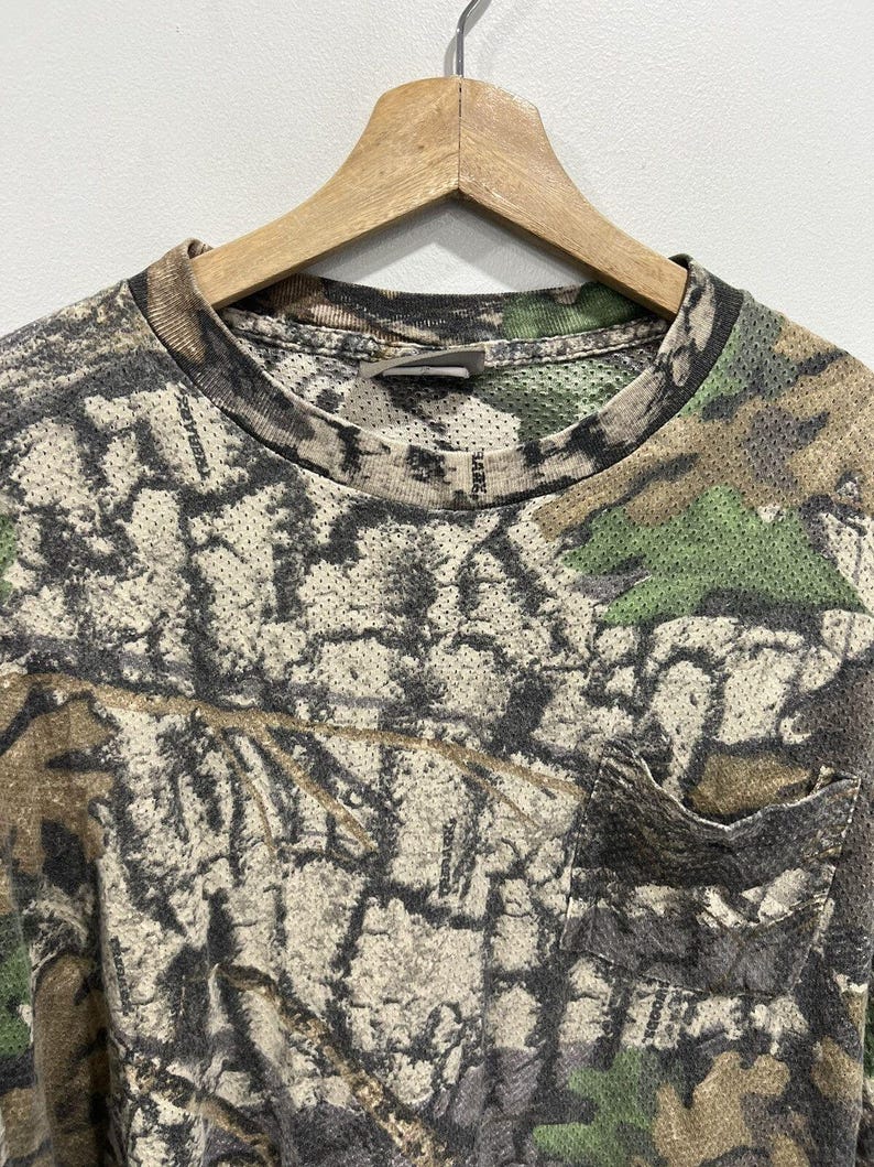 Vintage Camo Mossy Oaks Longsleeve Shirt Thermal real tree image 3