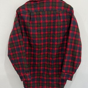 Vintage Pendleton Plaid Button Up Shirt 16 image 2
