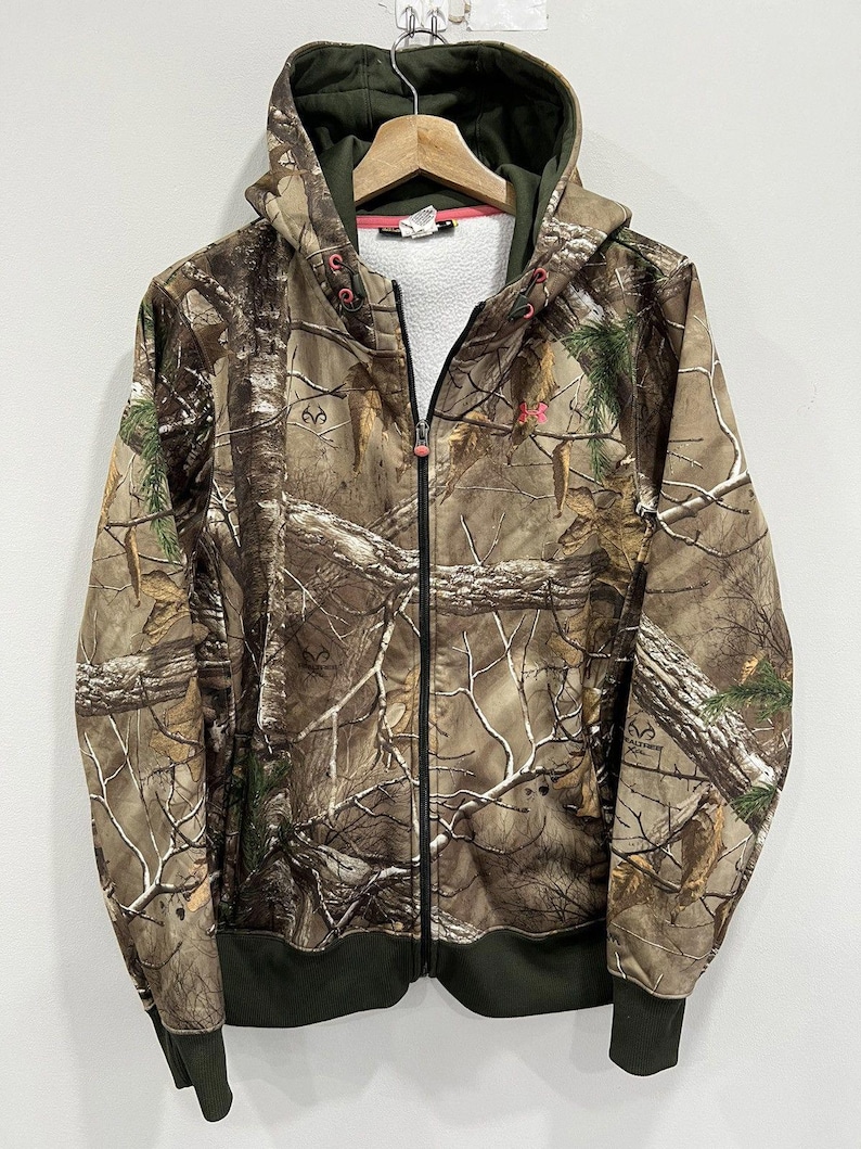Womens Vintage Camo Real Tree mossy oaks hoodie under armour image 1