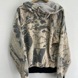 Vtg Camo Real Tree Mossy Oaks Thrashed Thermal Hoodie zip image 3