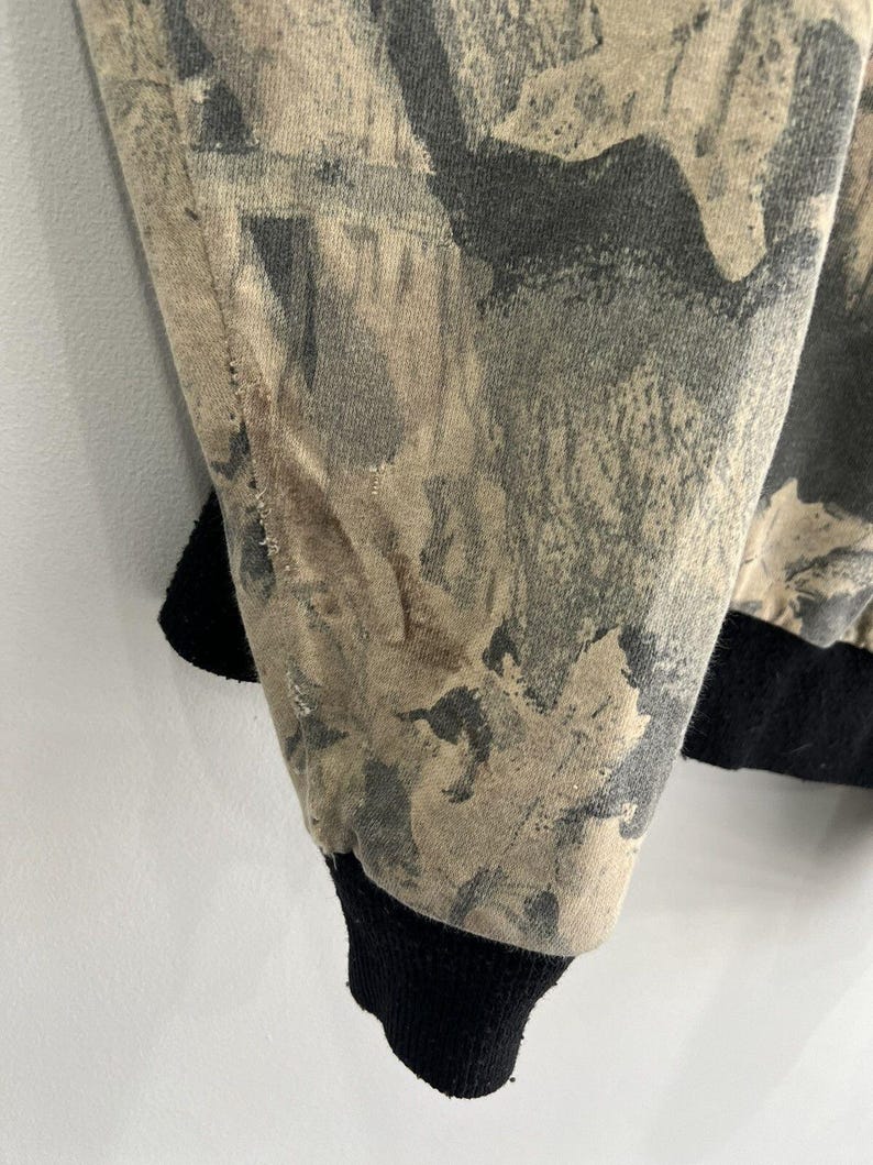 Vtg Camo Real Tree Mossy Oaks Thrashed Thermal Hoodie zip image 9