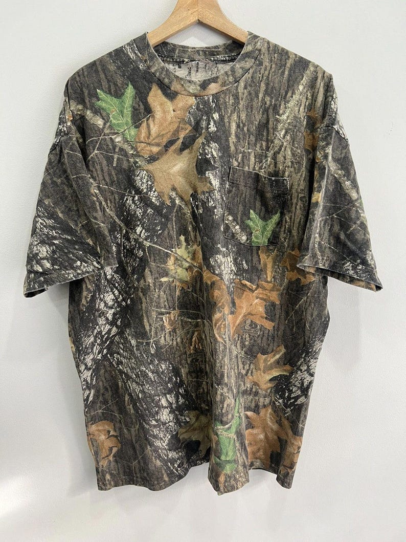 Vintage Camo Real Tree tee shirt mossy oak image 1