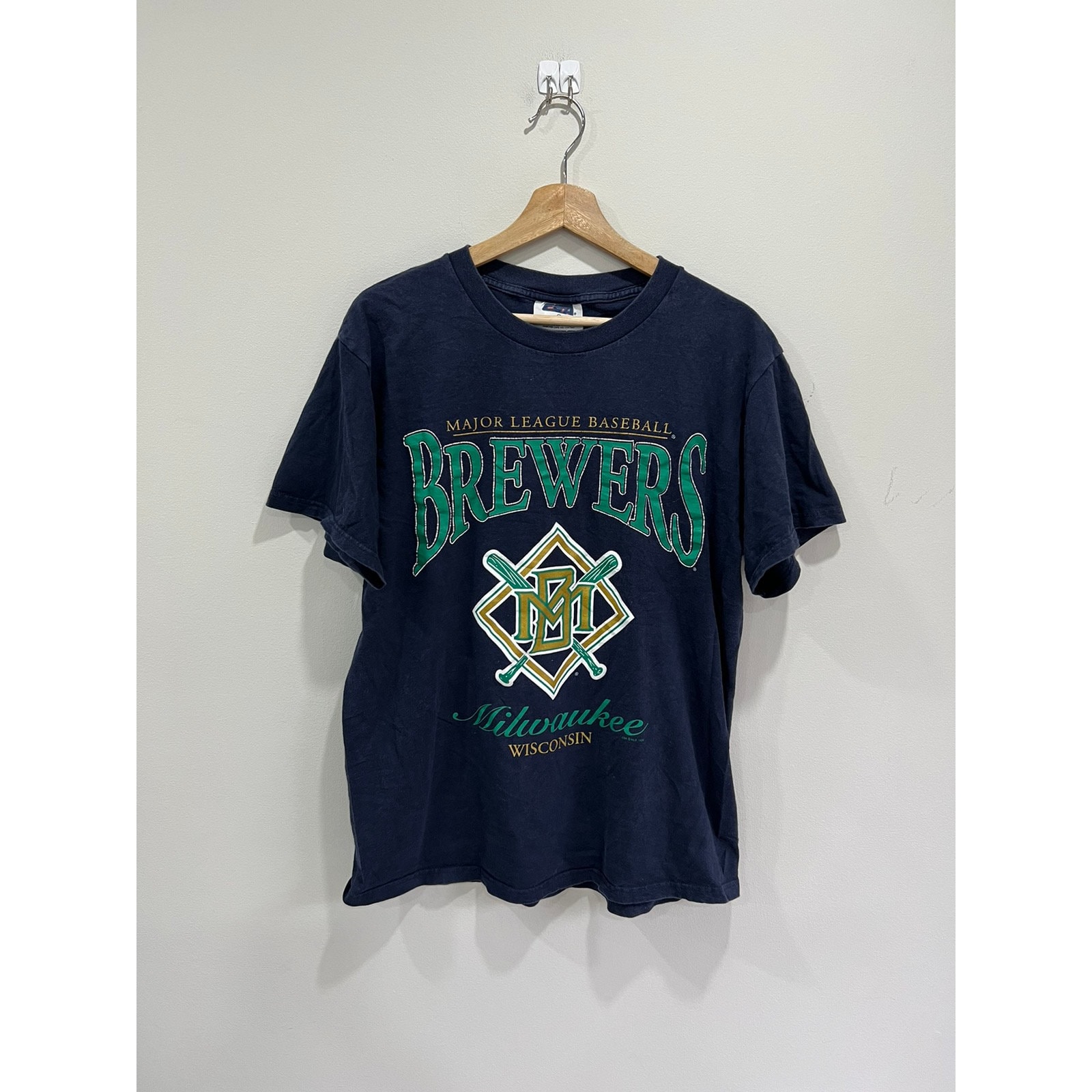 Vintage 90s Milwaukee Brewers Tee Shirt 
