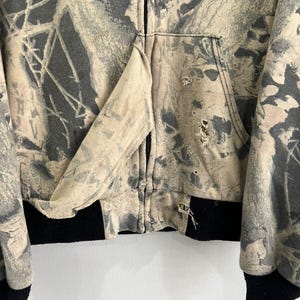 Vtg Camo Real Tree Mossy Oaks Thrashed Thermal Hoodie zip image 5