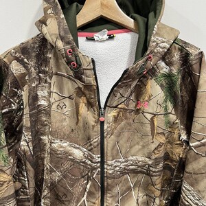 Womens Vintage Camo Real Tree mossy oaks hoodie under armour image 4