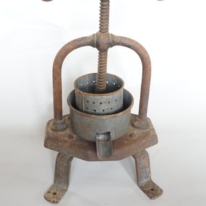 Cast iron press from the 1800s