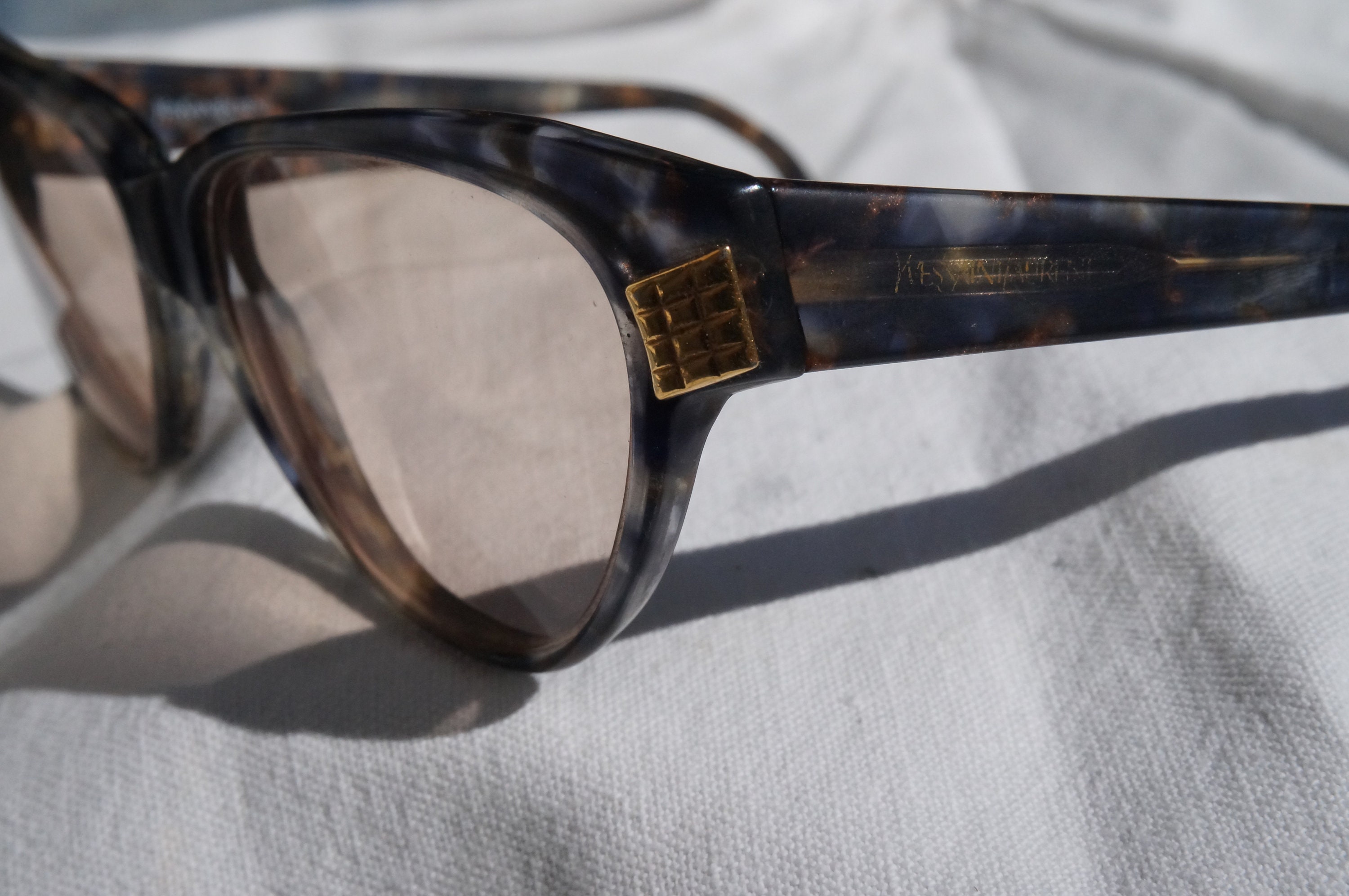 オリジナルアイウェア イヴ・サンローラン、YSL、1980年代 - Etsy 日本
