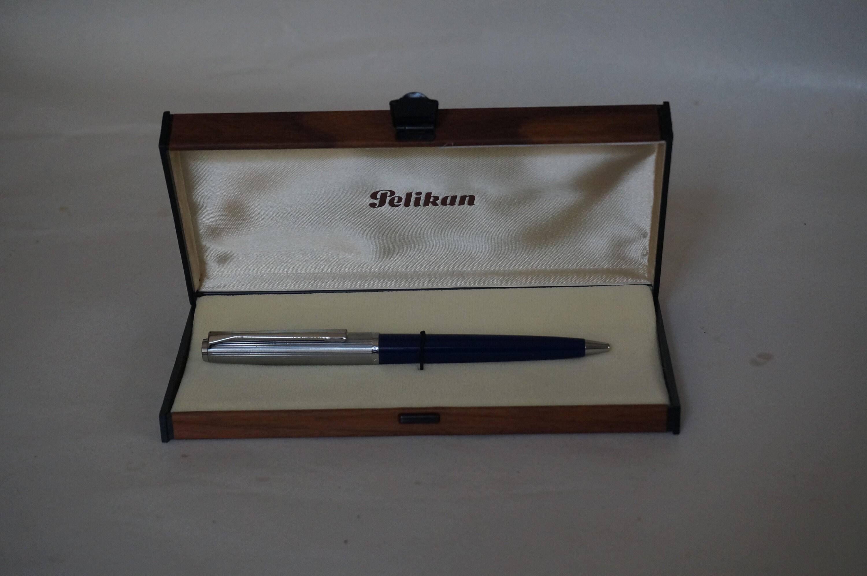 Pelikan Silvexa Pen - Etsy