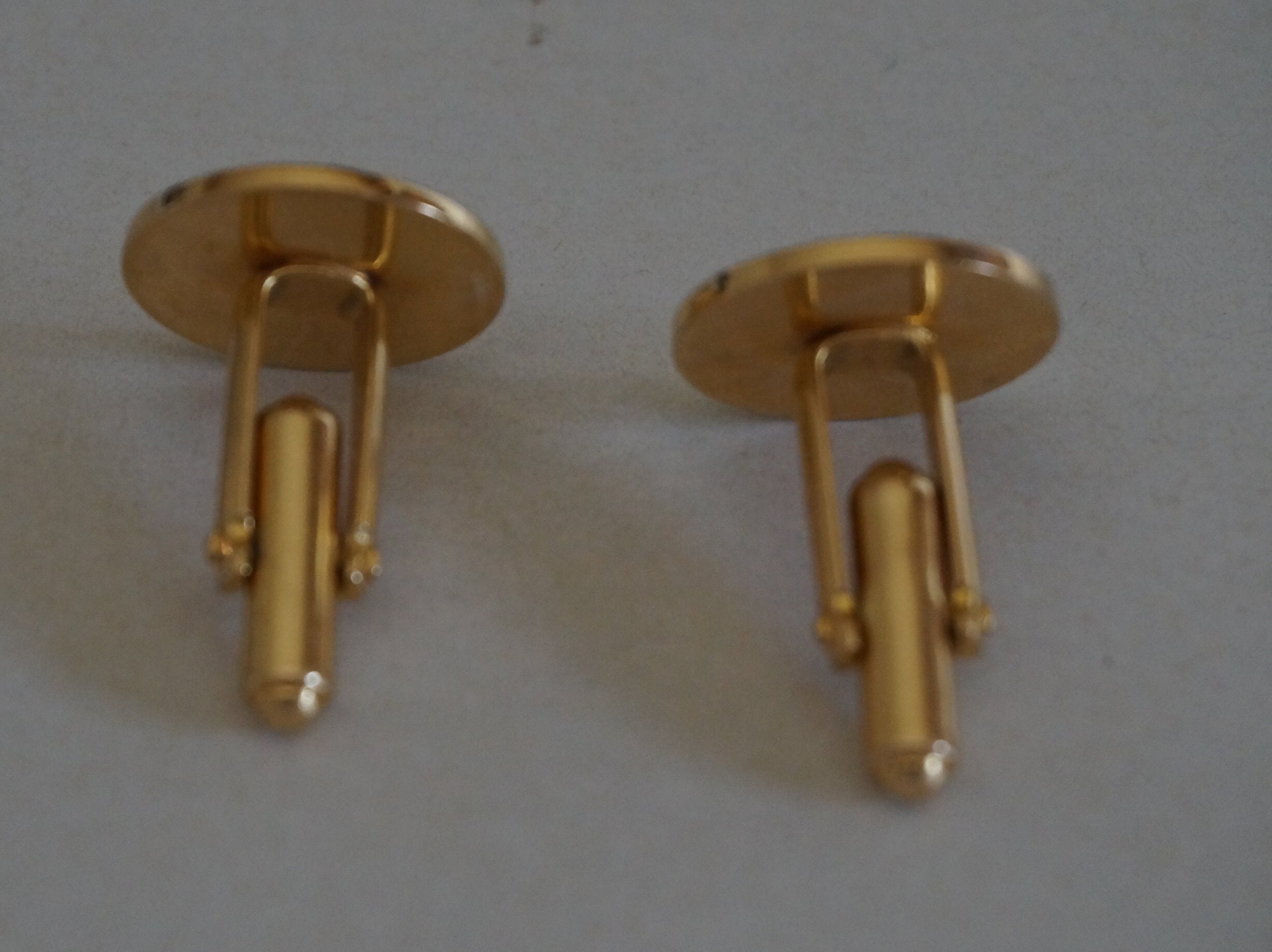 Boutons De Manchette Anciens En Or 14 Carats Et Platine - Gravés, Fin 1800-1912, état Exceptionnel