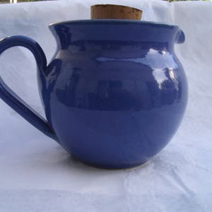 Koeler werper, blauwe keramische kruik, limonade werper, Orange Juice werper, wijn kruik