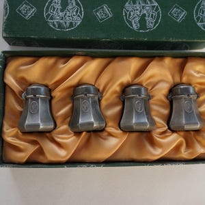 Set of 2 Pepper Shakers and 2 Salt Shakers, Manufactured by the : &quot; Etain du Manoir  Paris France &quot;